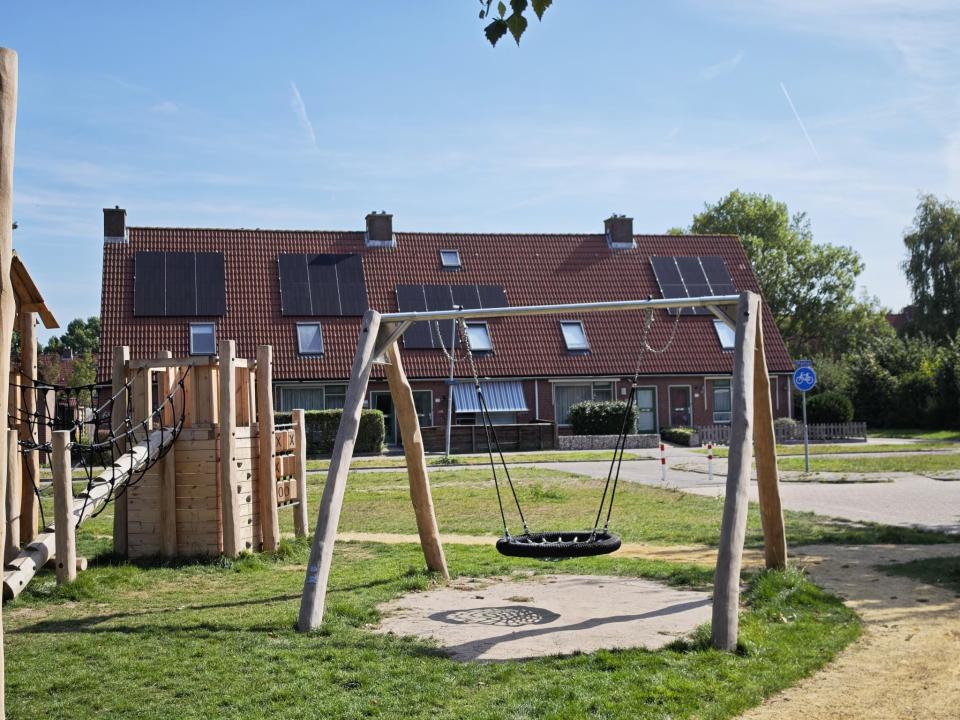 Afbeelding speeltuin aan de Patio